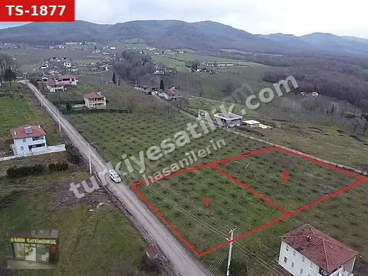 İLERİN GAYRİMENKUL' den YEŞİLVADİ' de MANZARALI ARSALAR
